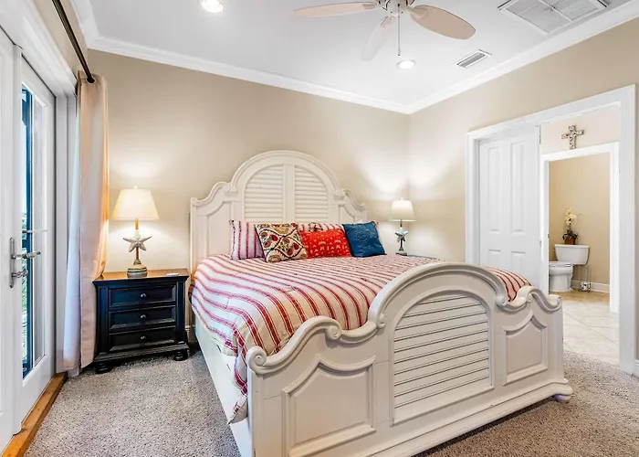 Holiday home Elegant House With Pool On-site Golf & Wraparound Porch Gulf Shores