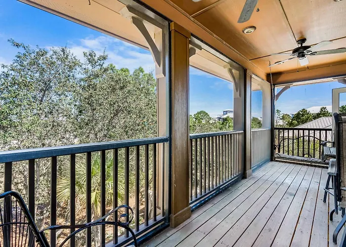 Holiday home Elegant House With Pool On-site Golf & Wraparound Porch *